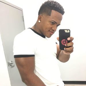 Meet your Posher, Alejandro